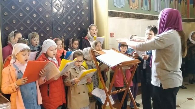Хор воскресной школы храма преподобного Сергия Радонежского, г. Старый Оскол. смотреть онлайн