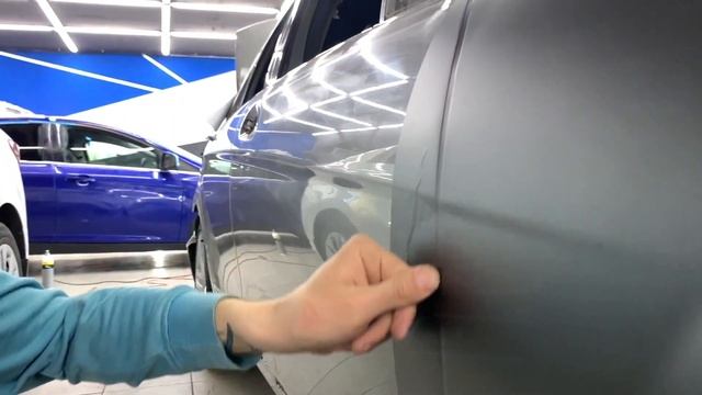 Урок 2 Как Клеить Пленку на Переднее Крыло, Обучение Оклейке, Урок 2 смотреть онлайн