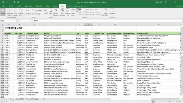 Excel Skills for Business Essentials | 3. View Options смотреть онлайн