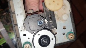 Как обслужить, починить 3х дисковый чейнджер от музыкального центра