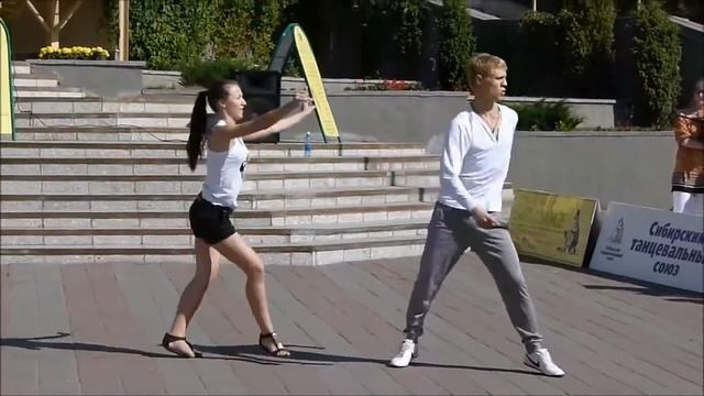 Мияги и Эндшпиль "Санавабич" танец на улице смотреть онлайн