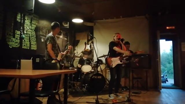 Штаны Зелёного Оттенка - Сестра смотреть онлайн