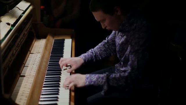 звуки ц - Евгений Баженов смотреть онлайн