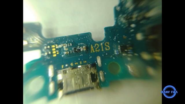 Телефон и вода..mp4 смотреть онлайн