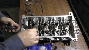 Ремонт ГБЦ 5E-FE регулировка зазоров клапанов и замена маслосъемных колпачков