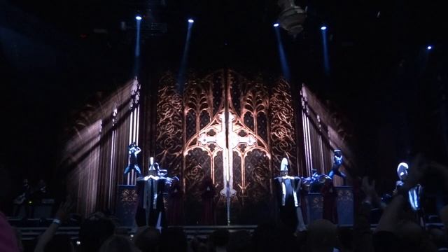 Madonna - Girls Gone Wild (Stade Roi Baudouin Brussels - 12.07.2012) смотреть онлайн