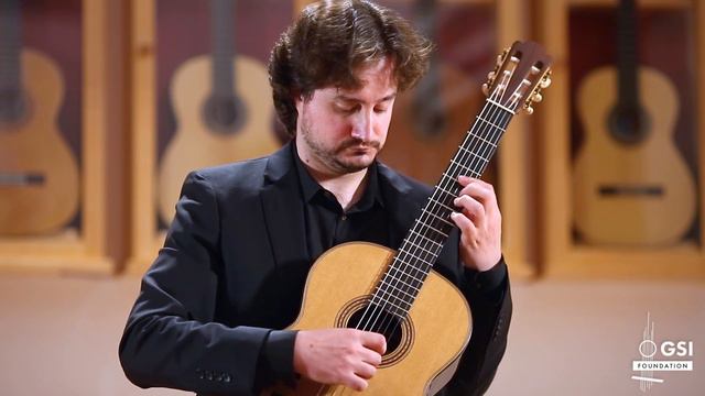 JS Bach's "Toccata and Fugue in D Minor, BWV 565" by Alexander Milovanov on a 2002 Edmund Blöchinge смотреть онлайн