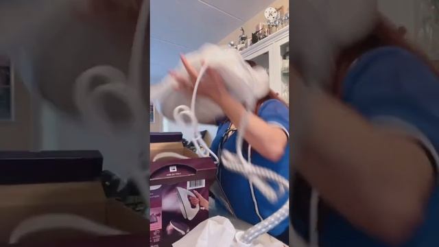 UNBOXING MY NEW PHILIPS IRON STEAM MOTHER’S DAY GIFT 2022 смотреть онлайн