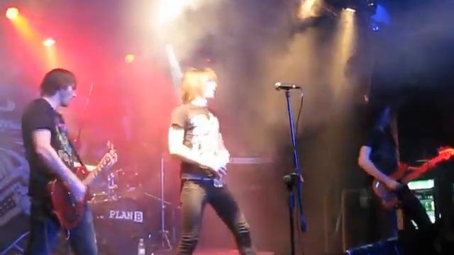 RadioLIFE - Шумелка live in Plan B club смотреть онлайн