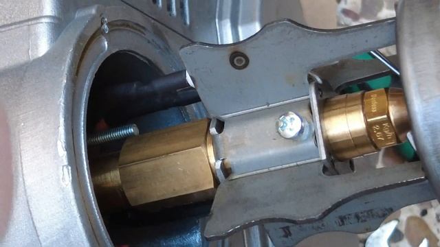 Pasos para instalar quemador de gasoil CIF Unigas LO 35 Sustitución de uno averiado смотреть онлайн