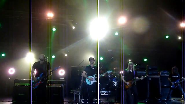 G3 Москва Кроус 05.08.2012 Джо Сатриани- Стив Вай - Стив Морс смотреть онлайн