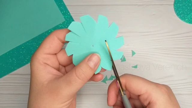 В прическе смотрятся шикарно ? ЦВЕТЫ ИЗ ФОАМИРАНА 2 ММ Резиночки из фоамирана за 5 минут??? смотреть онлайн