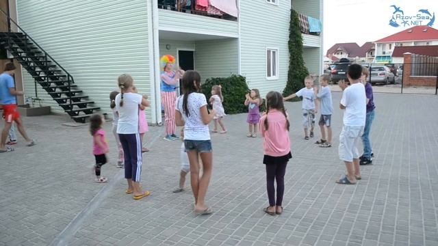 Аниматор. Танцы. Пансионат "Степановка-Семейный". смотреть онлайн