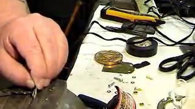 HOW TO MAKE A FOOT SWITCH FOR TATTOOING смотреть онлайн