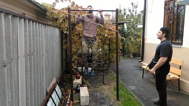 Подтягивания с весом 60 килограмм смотреть онлайн