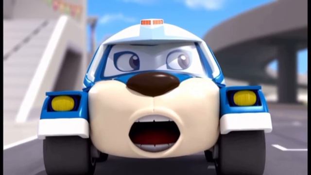 Врумиз но озвучивает Крипер 2010