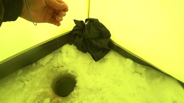 ПРЕТ КАК ТАНК! ТРУДОВАЯ ЗИМНЯЯ РЫБАЛКА НА ИВАНЬКОВСКОМ ВОДОХРАНИЛИЩЕ! смотреть онлайн