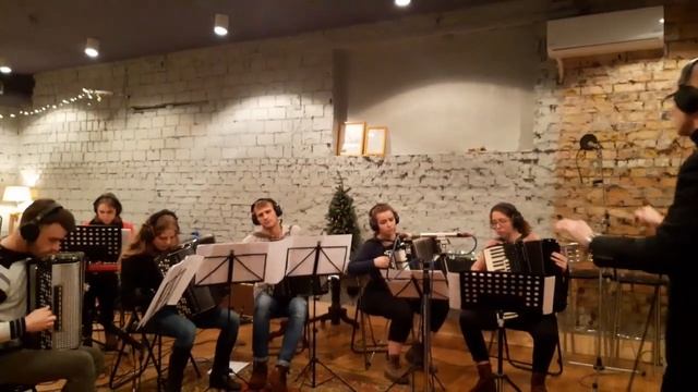 Invierno Porteño - Astor Piazzolla смотреть онлайн