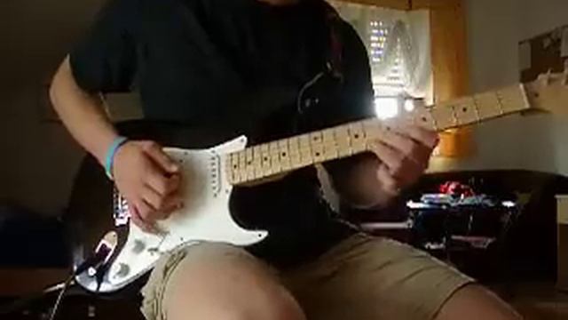 little groove and soloing with my squier affinity strat смотреть онлайн