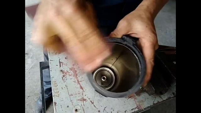 НЕ ВЫКИДЫВАЙТЕ СТАРЫЙ ТЕРМОС. ЧТО ИЗ НЕГО СДЕЛАЛ. смотреть онлайн
