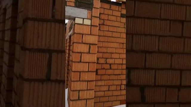 Кладка внутренних стен и перегородок и внутреннего слоя наружных стен на объекте в Вознесенском