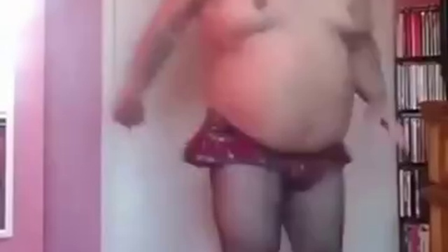 Вите надо выйти,танец)) прикол,ржунимагу смотреть онлайн
