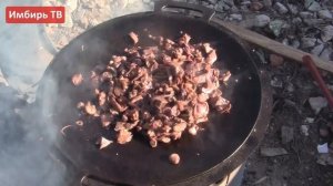 Джиз-быз на садже с картофелем - Имбирь ТВ