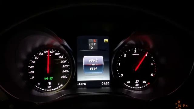 Mercedes-Benz V-class 250d Long 0-180 Acceleration  (2020MY)