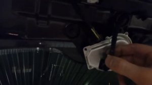 Как снять закисший дворник. Решаем проблему заднего дворника на Volkswagen Tuareg.