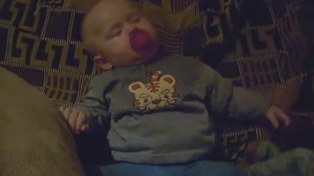 ВАНЯ СПИТ смотреть онлайн