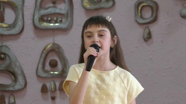 Галка Ульяна, М.Чертищев - А.Боярский «Красками разными» смотреть онлайн