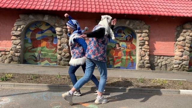 Танец-повторялка «Зарядка» смотреть онлайн