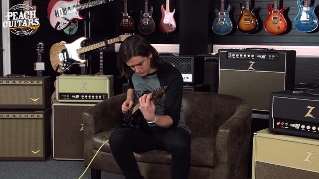 Music Man BFR Luke III Classic Black Sparkle with Floyd Rose смотреть онлайн