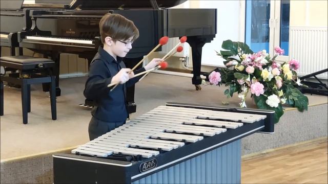 Хьюзген "Видение во сне" (вибрафон) - Huesgen "A Vision in a Dream" (vibraphone solo) смотреть онлайн