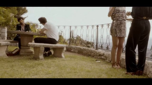 Grit - Others (Official Music Video) смотреть онлайн