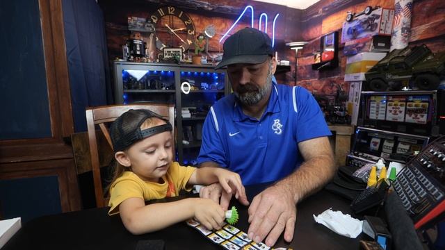 Roblox Series 9 Unboxing Part 2/Unboxing with Colty! смотреть онлайн