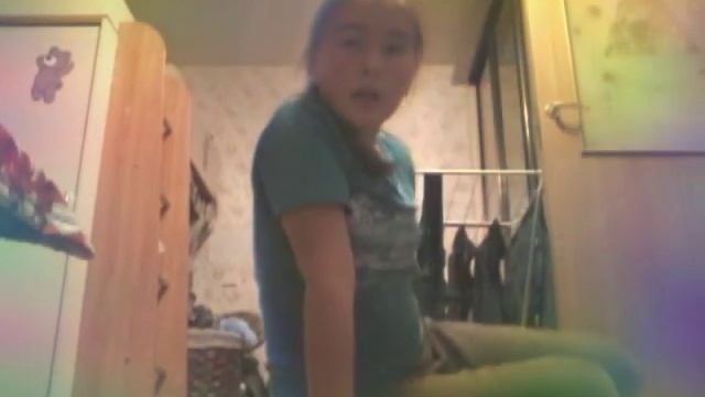 Учу вставать на мостик, делать кувырок назад и вперёд!??????☺☺☺