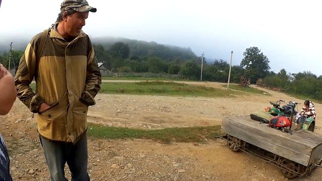 Поезд узкоколейки Матрица срывается с рельс на пути в Отдалённый смотреть онлайн