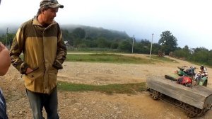 Поезд узкоколейки Матрица срывается с рельс на пути в Отдалённый