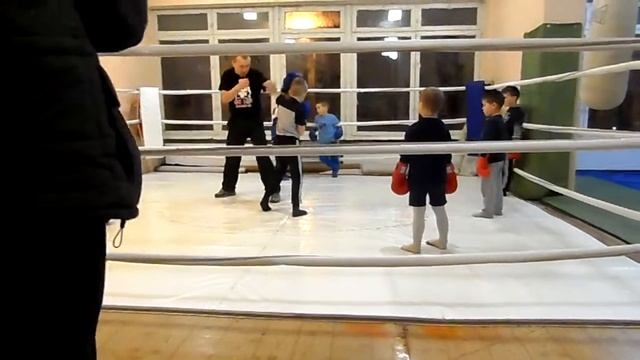 Кикбоксинг. Тренировка. смотреть онлайн