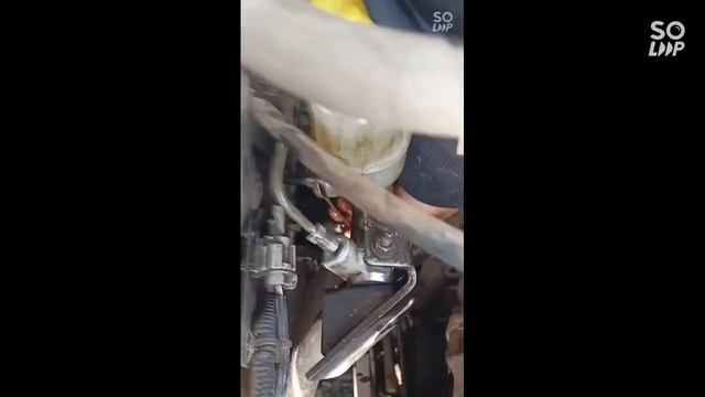 Как снять, заменить,установить ГТЦ(Главный тормозной цилиндр).Nissan(Ниссан). смотреть онлайн