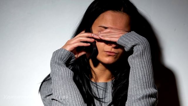 Это не мои дети, кричал муж на жену. Я бесплоден! Пошла вон неблагодарная обманщица. И детей забери смотреть онлайн