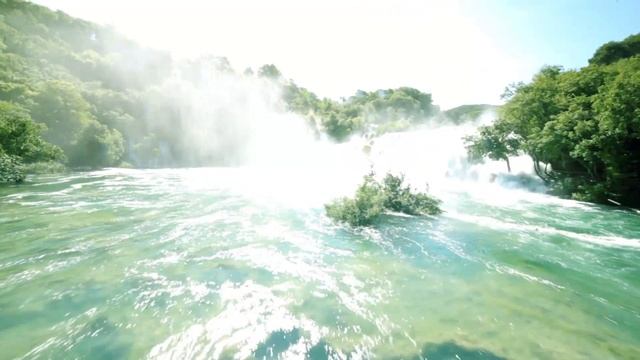 Яхтинг c Корнелией Манго, Friends' Travel Выпуск 1 смотреть онлайн