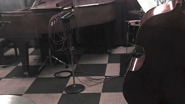 You'd be so nice to come home to (amateur cover) смотреть онлайн