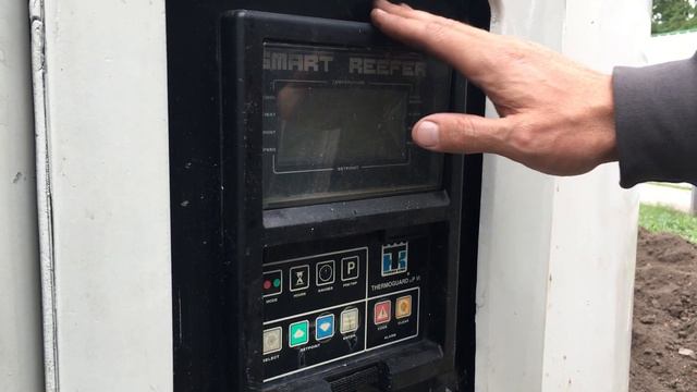 Огляд установки (Termoking SL460) та контролера Smart Reefer смотреть онлайн