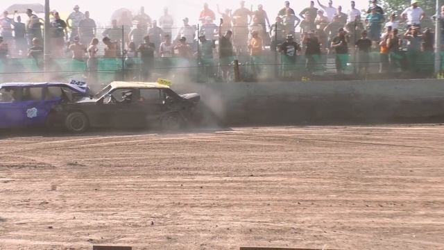 Teamrace Unlimited Banger Racing | Speedway Emmen | July 2023 (4K) смотреть онлайн