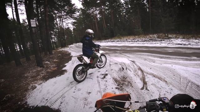 KAYO 250 | ДЕКАБРЬСКОЕ ЭНДУРО | Покатушка | Скользяки смотреть онлайн