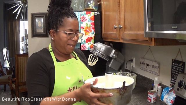 Pound Cake Made With KERRY GOLD BUTTER | Is It Worth The Hype | 🎤LOUDER For The People In The Back! смотреть онлайн