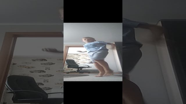 VID_20240806_112840.mp4