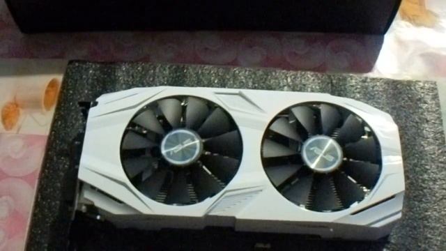 распаковка GTX 1060 3гига от asus смотреть онлайн
